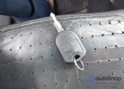 2008 Mercury Sable Premier from USA, damaged, VIN 1MEHM42W18G620924